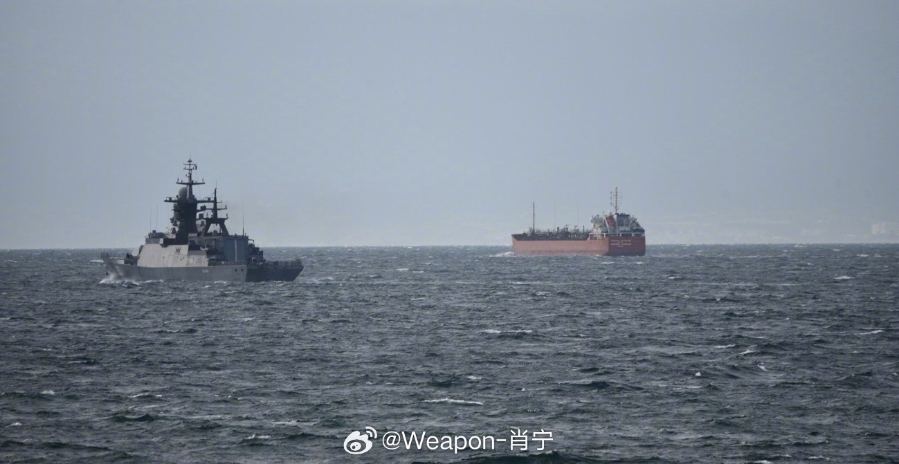 烽火问鼎计划 西班牙海军“奥达兹”号海上行动舰和“森蒂内拉”号巡逻艇监视查法里纳