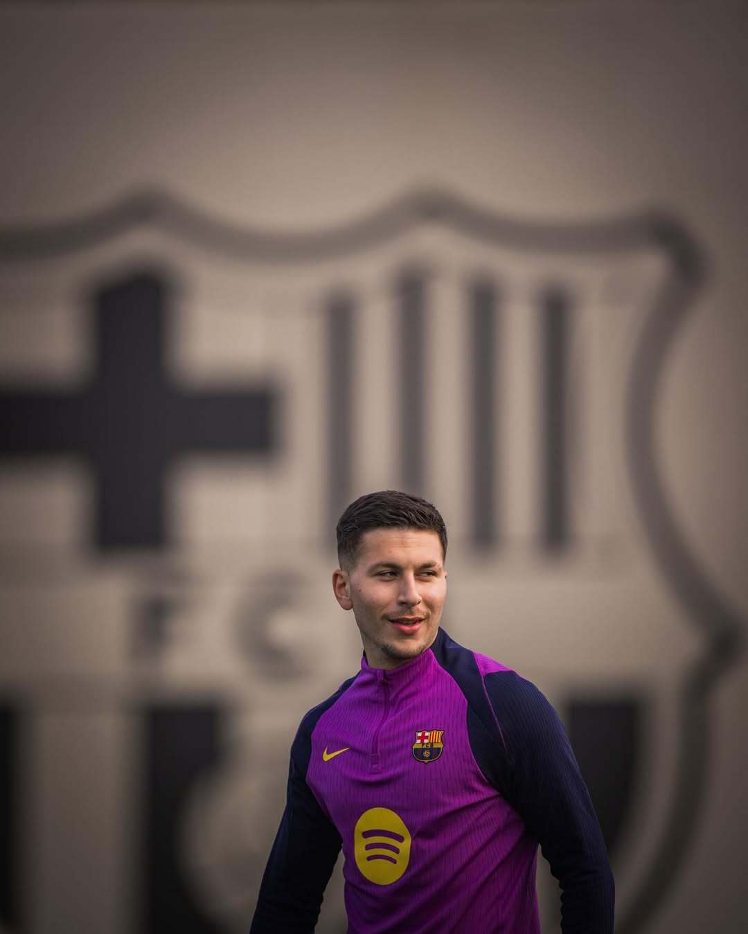 巴萨今天的训练。足球西甲