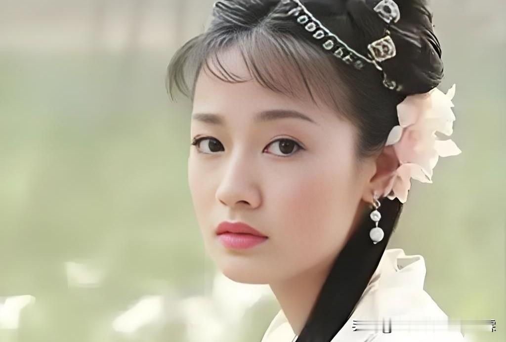 关键是唐晶或许有对不起贺函，但是唐晶她对得起罗子君啊！所以贺函可以喜欢罗子君，但