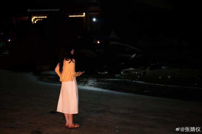 苗靖写给陈异的信张婧仪你要我平安我要你也是张婧仪细腻演绎把苗靖的心疼诠释得淋漓尽