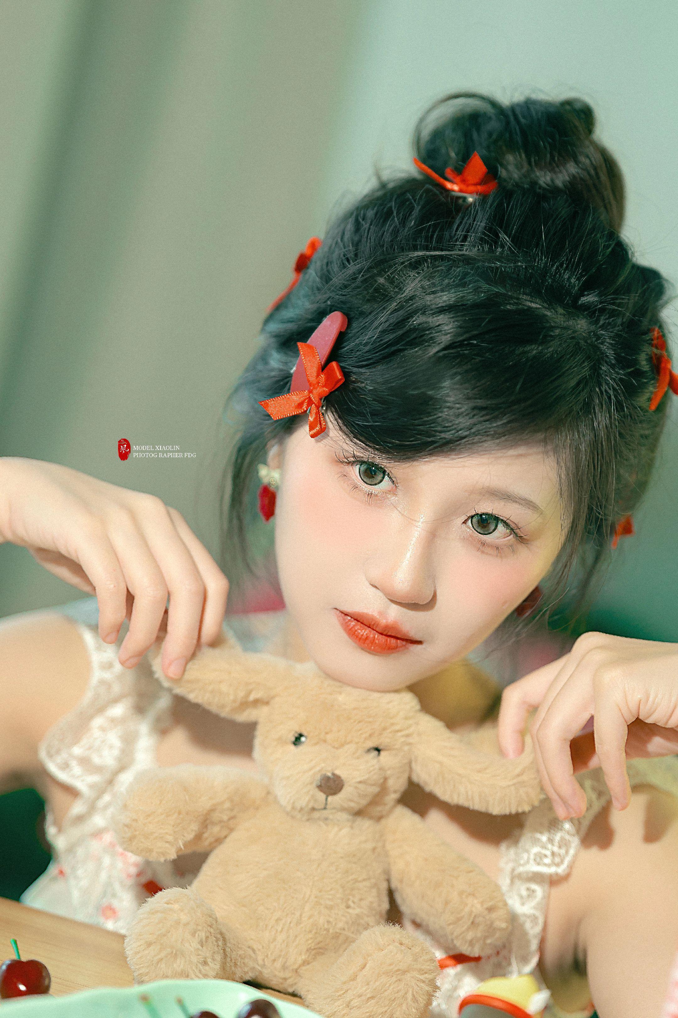 Ai学妹。听说最近ai生成的特别有流量，那我就假装一下试试看