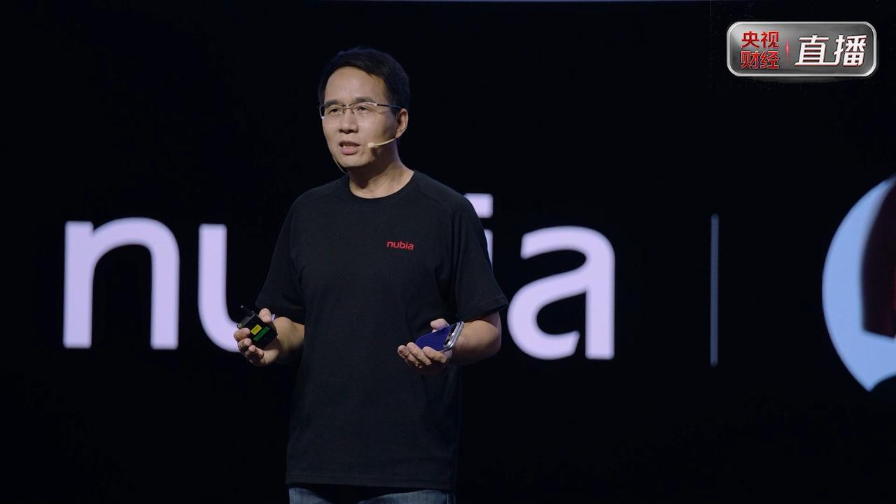 Ultra
不少人觉得AI智能体只是演示Demo，努比亚却把它当成实打实的产品、