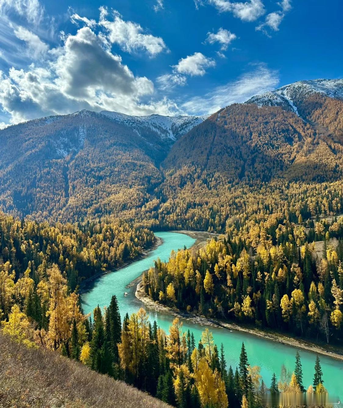 北疆之北是阿勒泰“或许我的生命就应该浪费在这种地方…” #我的阿勒泰# ​​​