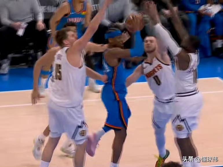 得到认可！约基奇谈亚历山大：

“他确实非常出色。”

“我们一直在严防他。”