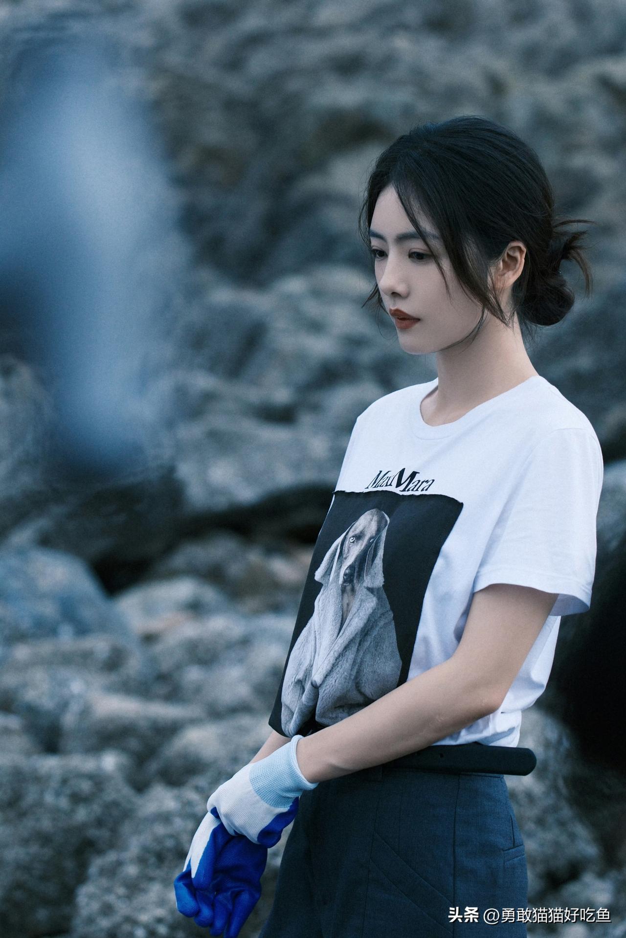 蔡文静分享图片