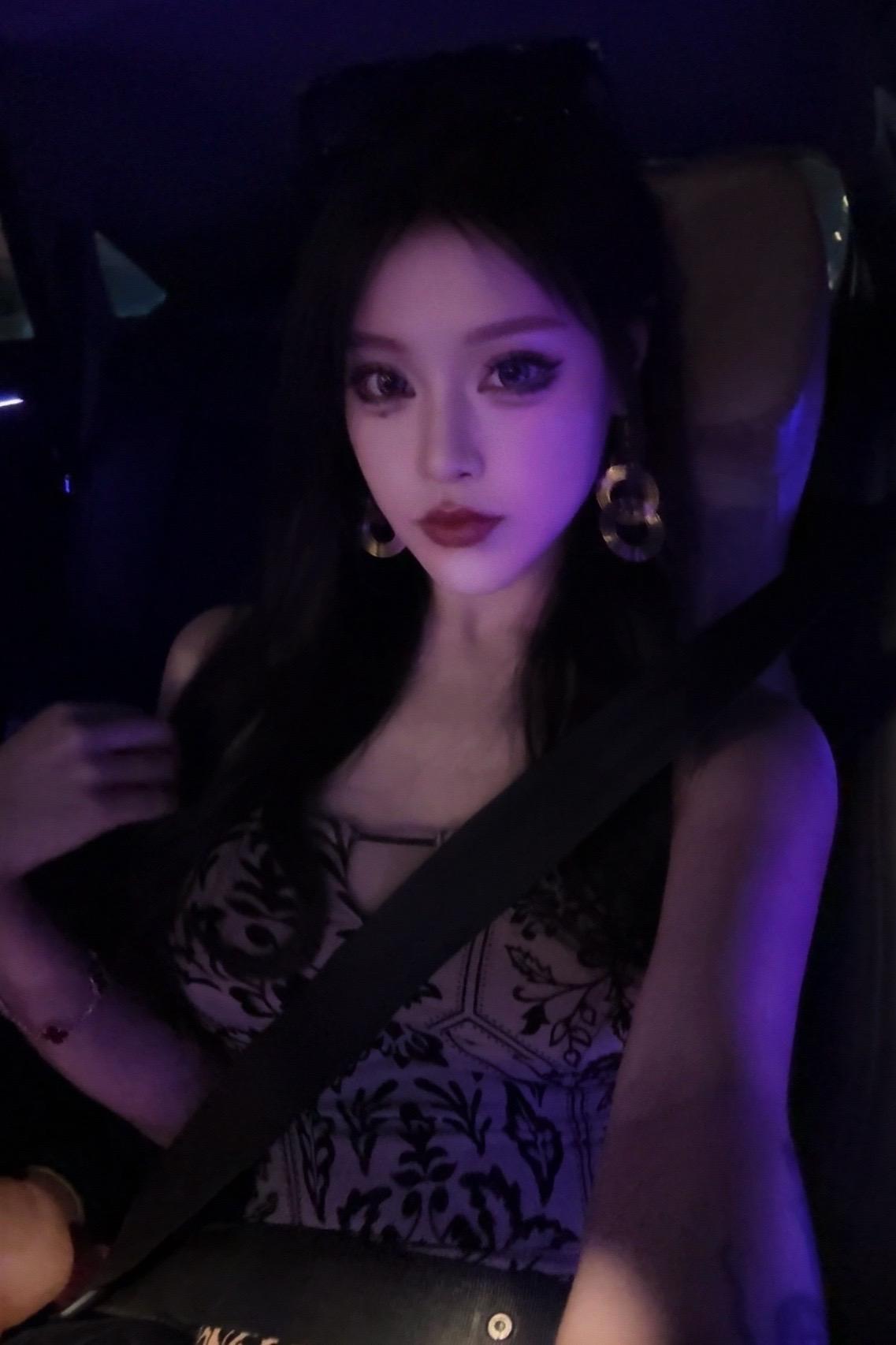 这个世界终于有长中庭的地位了