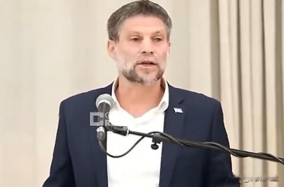 以色列财政部长贝扎莱尔·斯莫特里奇赞扬美国总统特朗普：“但愿上主能以积极的方式倾