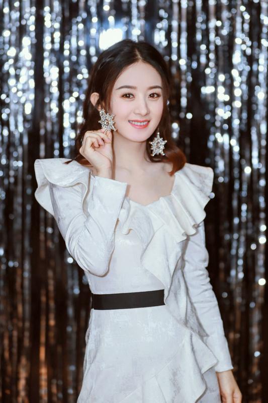 演员选得好🤙赵丽颖和唐嫣，你们喜欢哪一个 杨紫演的哪部剧最打动你 你最喜欢鹿晗