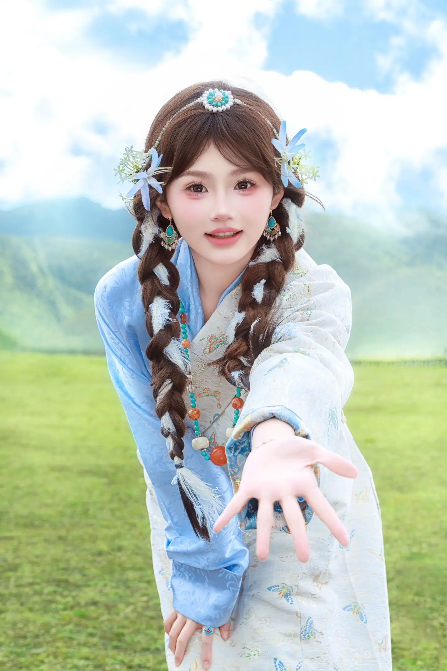 你笑面如花 真想与你定情香格里拉。