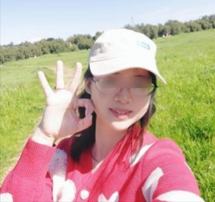 “中国越制裁我，我就越反华！”这话谁说的？一个被吊销执照、冻结账户、踢出律师圈的
