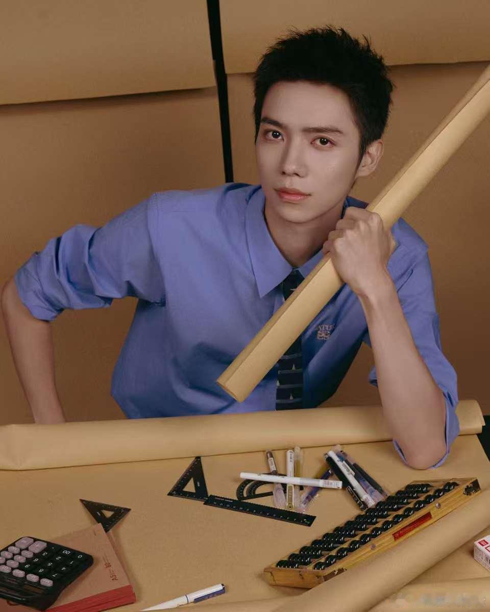 《大生意人》追剧团现场，罗一舟回应新角色突破，说像跨行干投行，拍五个月戏就“转行