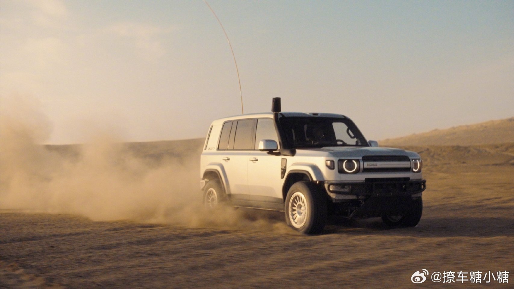 不带大梁能穿越N39吗大V聊车 iCAR V27成功穿越塔克拉玛干N39，理工男