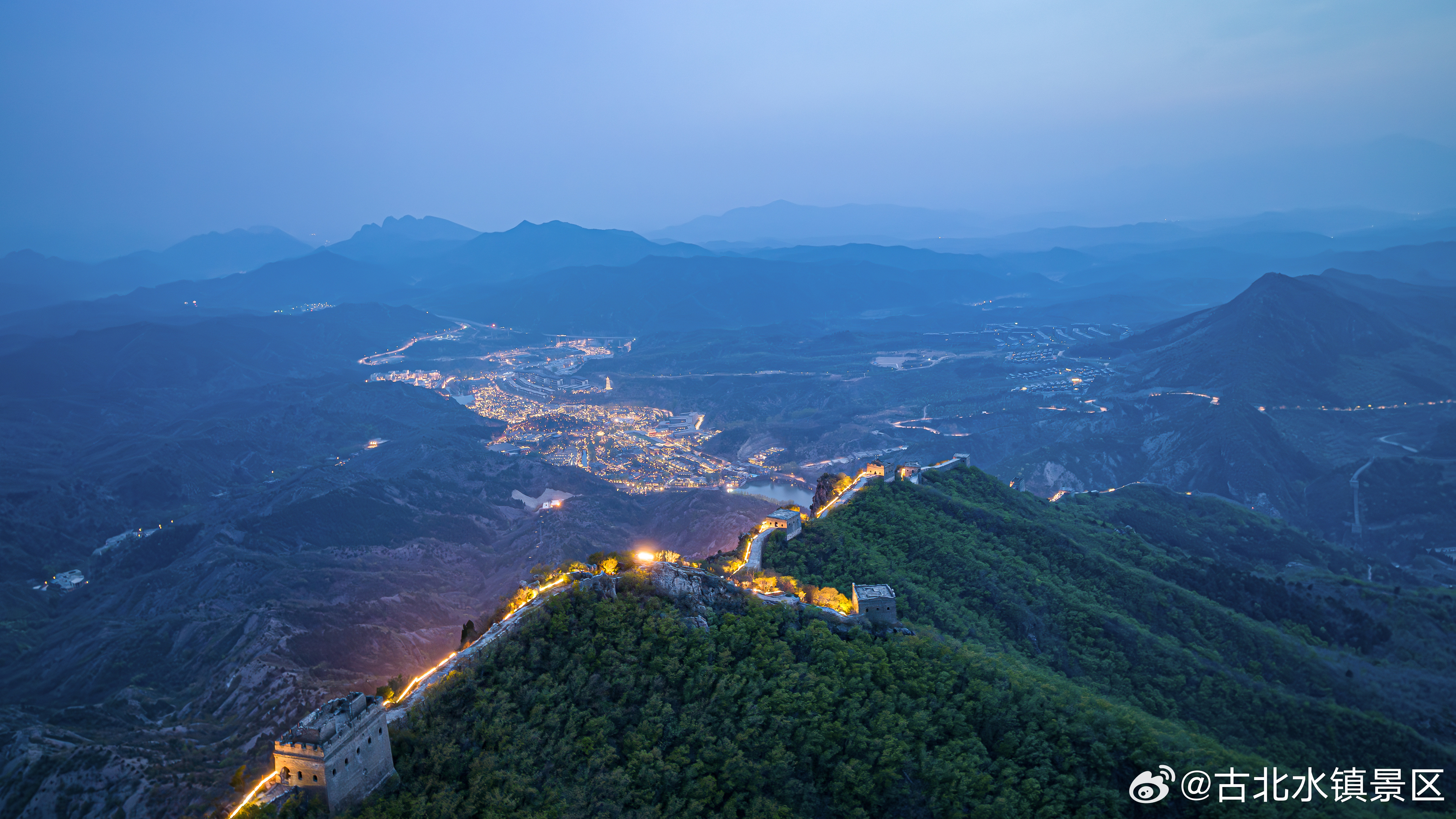 窗外夜色如墨，屋内呼吸渐缓愿你坠入一场柔软的梦，像落进云里晚安，宝子们～#古北水