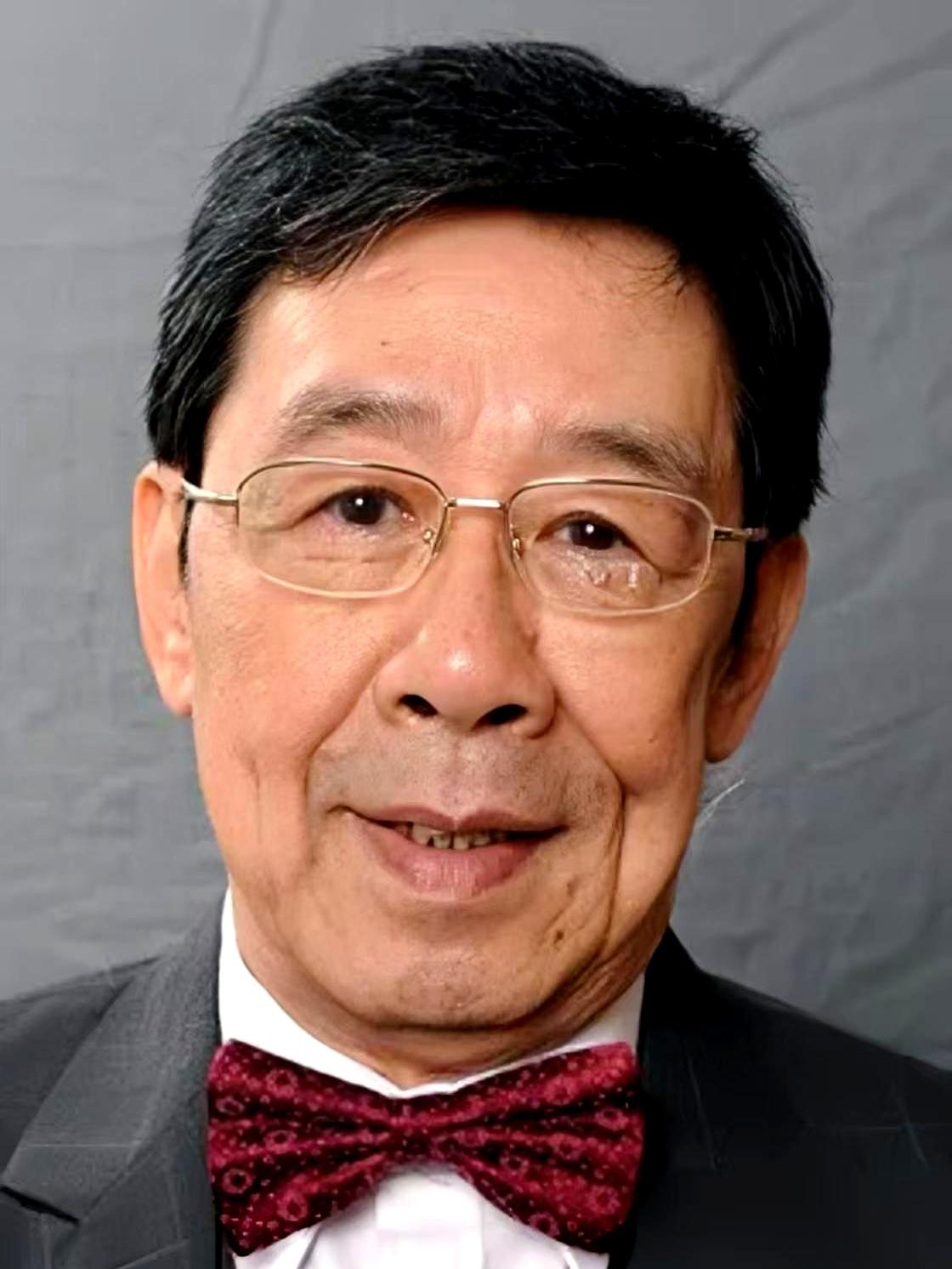 95岁还开唱，连嗓子带体力一起顶上，这谁看了不多想两秒？
胡枫这场演唱会一出来，