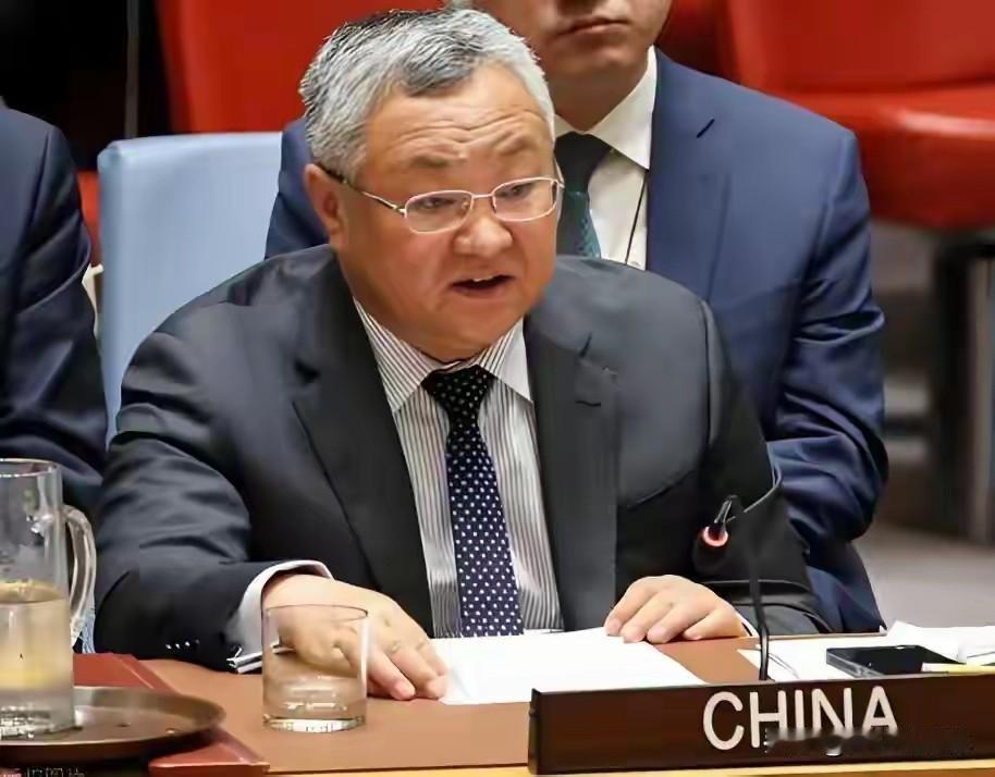 毫不留情！中方安理会当场亮剑，直接宣判以色列侵占行为无效
 
本月中国轮值联合国