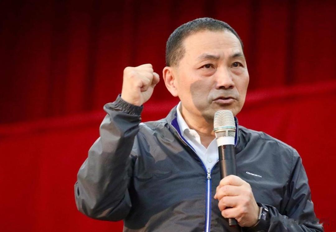 蔡英文要换赖清德，朱立伦要换侯友宜。民进党与国民党都意图换马。实在是颇堪玩味。
