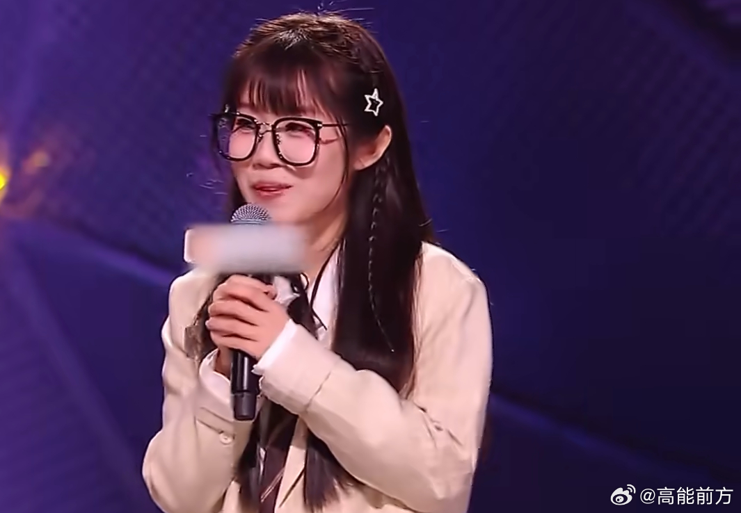 粽子这段完全脱口秀版山河故人看完粽子这段脱口秀心里闷了好久，妥妥脱口秀版山河故人