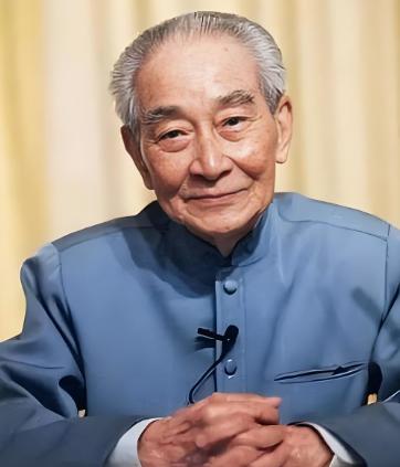 一位智者说：

人到中年，记住这六条

你越早明白，日子越轻松


第一条：最傻