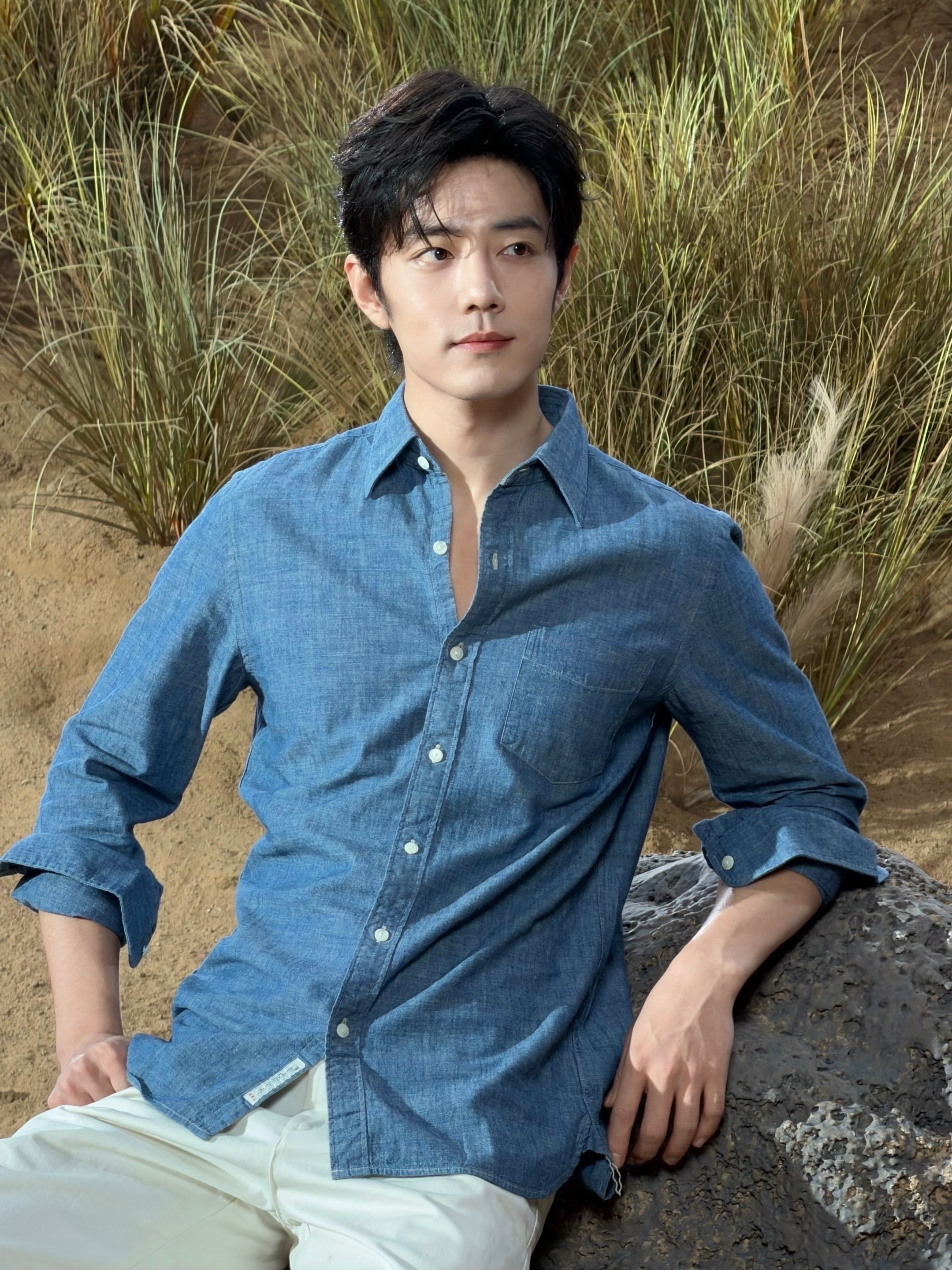 肖战✖️Ralph Lauren 肖战解了两颗扣子