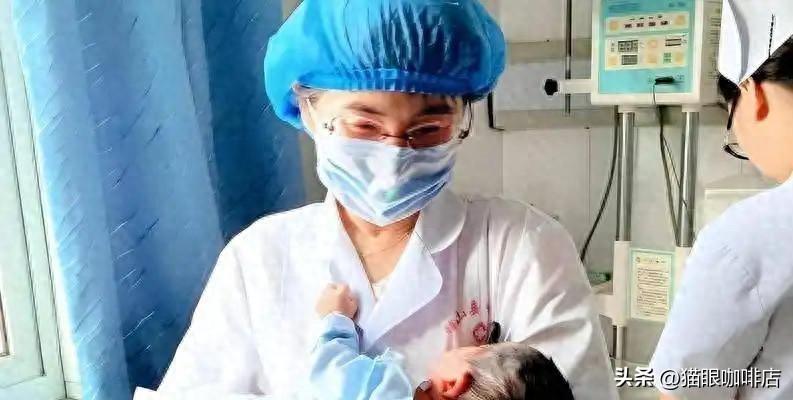 2025年全国出生人口792万，死亡1131万，一年就少掉了339万人

这个数