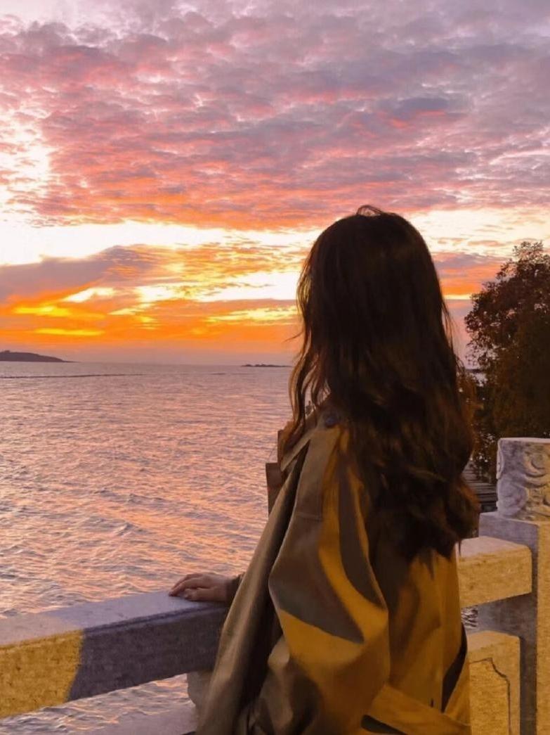 善良的人，从来都不是输家
 
《人民日报》一句话戳中无数人：一个善良的人如果输了