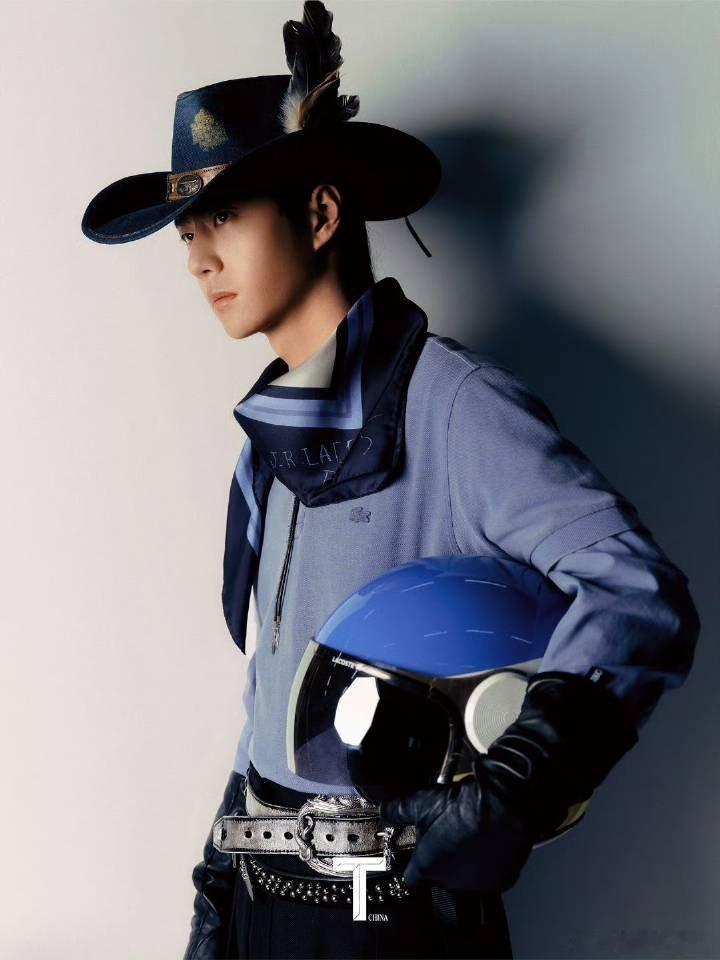 王一博新杂志要来了 上次拍的杂志大片真的好权威啊 期待这次