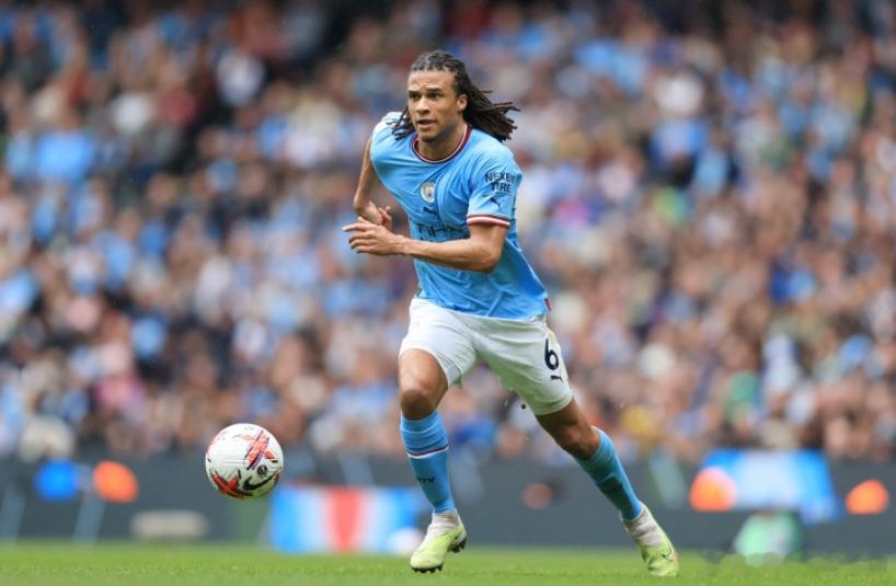 据《罗马体育报》报道，加蒂、阿克、德勒古欣等人都是米兰考虑的中卫引援目标。在上周