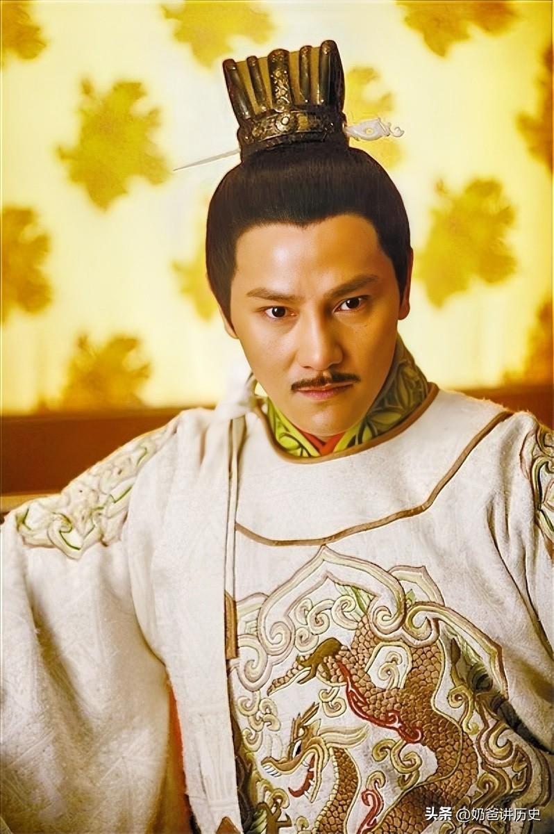 有人说赵构做皇子时候那么猛，为啥做皇帝就那么怂？其实，李从珂、石敬瑭做皇帝之前，