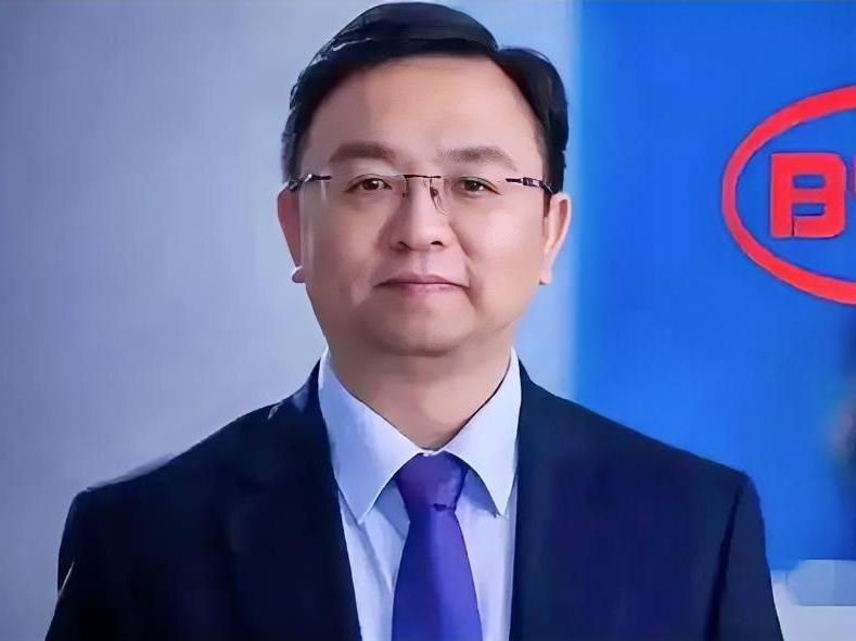 新能源汽车的7个"吸引力"

1，省钱。

2，新鲜。

3，好开。

4，适配