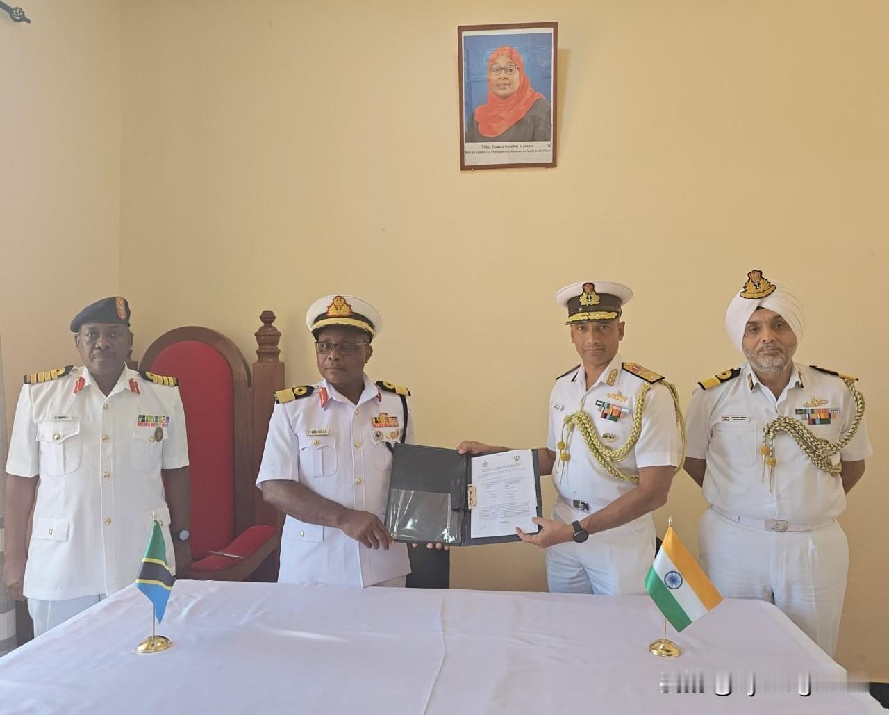 🇮🇳🇹🇿 印度和坦桑尼亚海军举行了首次双边海军合作参谋会谈。

11月1