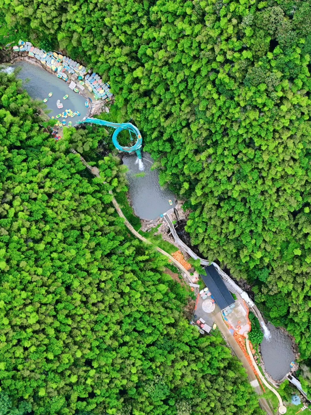迄今为止，我玩过最惊险刺激的漂流出现了❗