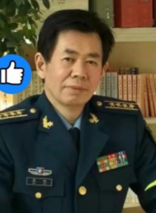 日本真当咱们好拿捏？戴旭理性剖析地缘隐患，别被片面论调带偏，看透日本接连砸钱扩军