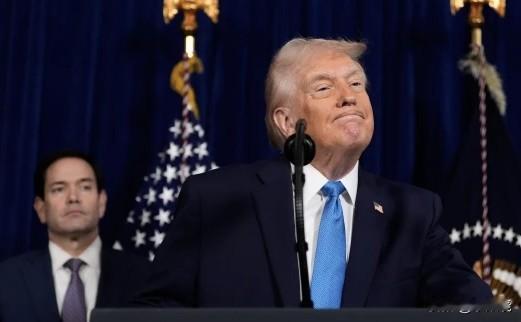 特朗普威胁再次袭击伊朗，目前仍不清楚特朗普是否决定对伊朗动武，尽管此前他划定了两