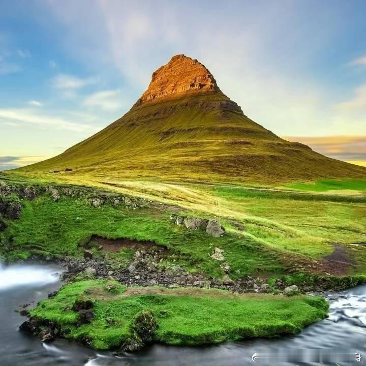 要努力呀，为了想要的生活，为了人间的烟火气，为了今天的风和月。早安正能量努力是一