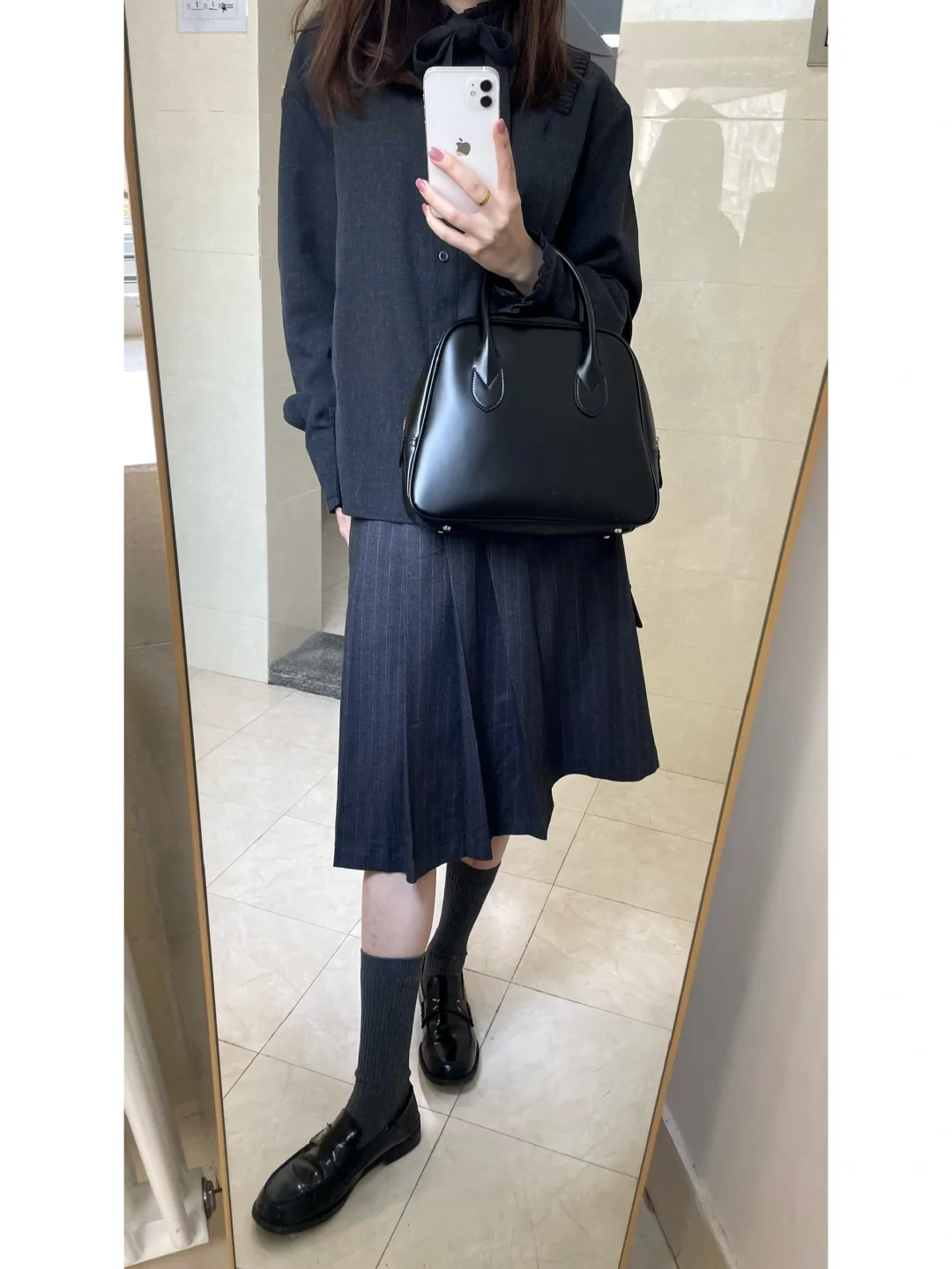 灰色系穿不腻🐘