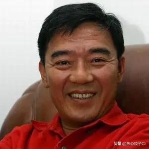 李立群说，今天我在这里严正的声明，全世界只有一个中国，两岸一家亲，没有什么好讨论