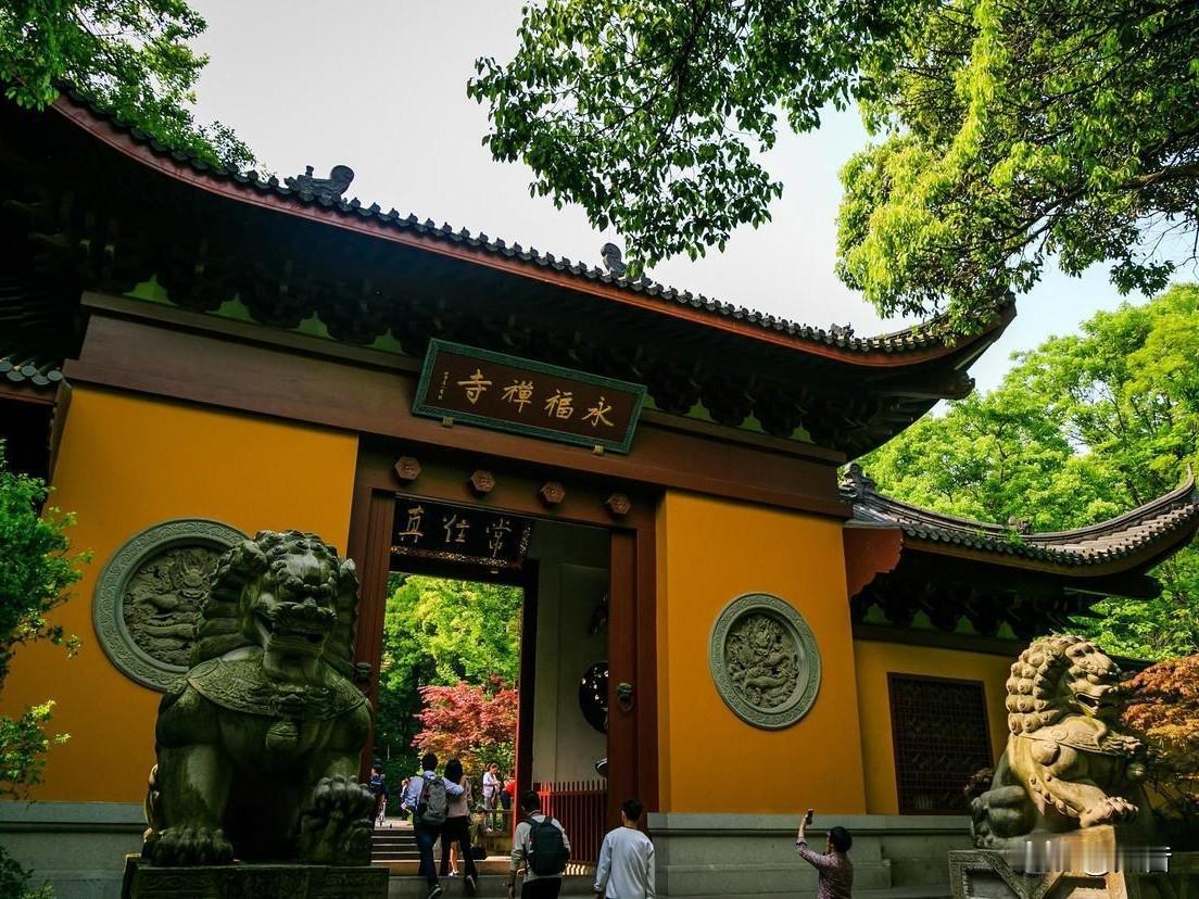 都说好人不长命！

这事儿是真的吗？

其实人这一辈子多行点善事、多行点善举和多