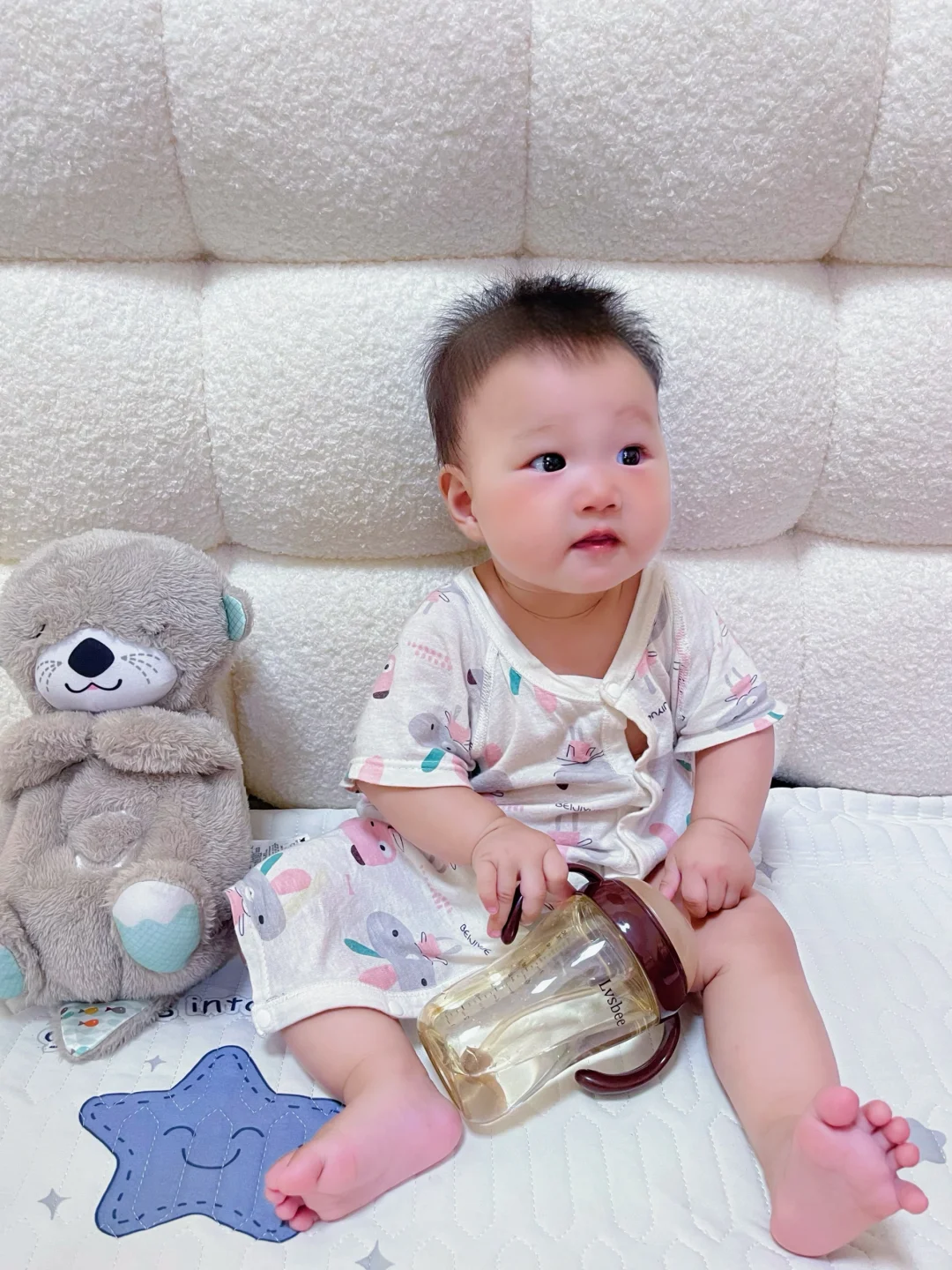 👶🏻宝宝超爱的阿妈喜奶瓶