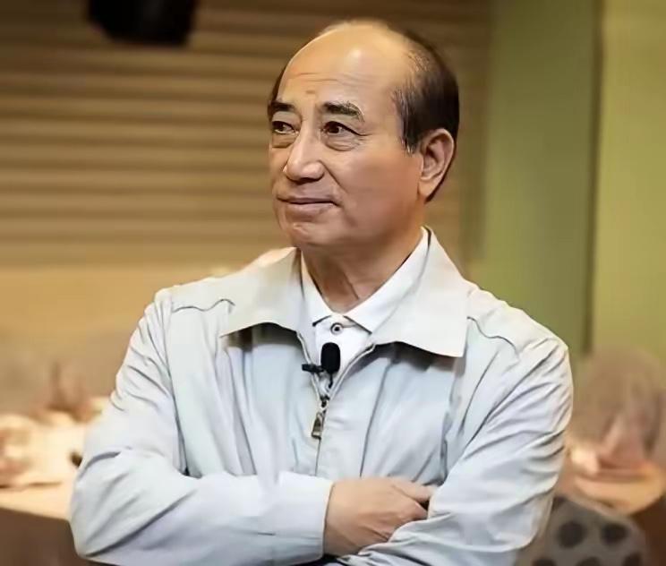 王金平这回把底牌亮出来了，台湾那些政客藏了三十多年的小心思，被他一句话戳破。
