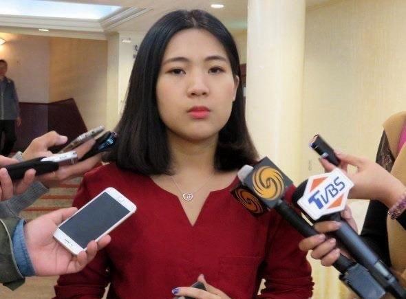 徐巧芯接受采访，她未来是否会成为郑丽文的得力战将

从目前台湾政坛的实际格局与两