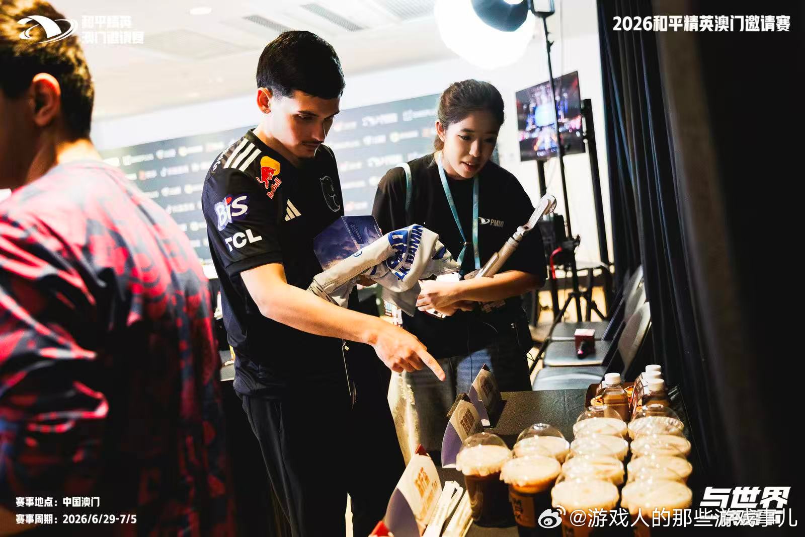 澳邀媒体日全程回顾我在澳门邀请赛媒体日吃很好 中外选手群访花絮全收录，忙完采访沉