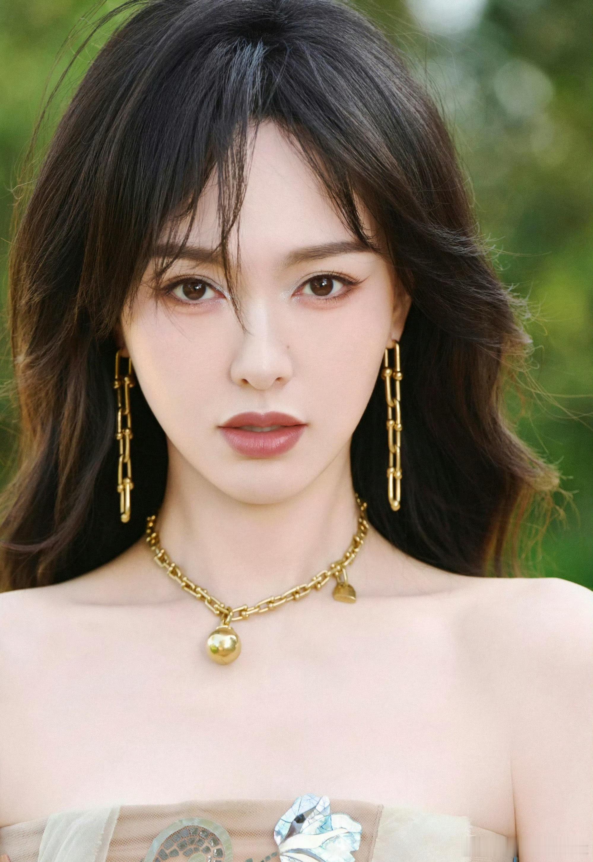 《此刻的生活》女主演们好强！唐嫣、俞飞鸿、娜扎、朱珠、张歆艺，这个阵容在都市剧里