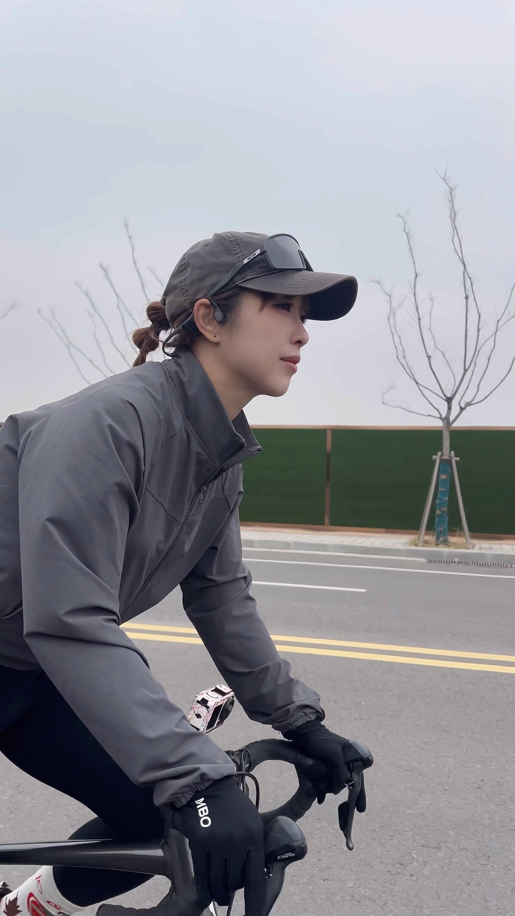 我这，乖乖的坏坏的丫头 都这么菜了怎么还没成为你的菜？🎀