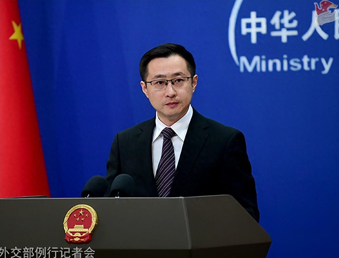 真是让人不敢相信，居然还有这种丧心病狂的事！24号上午，一个自称日本自卫队现役官