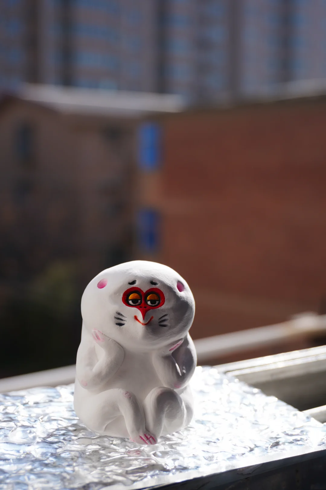 朋友送了我一只「精神状态」很稳定的猴子…