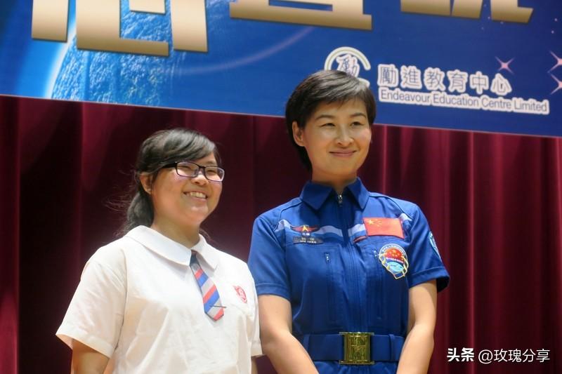 香港首位航天员黎家盈成就意义重大。她从120名候选者中脱颖而出，2024年6月入