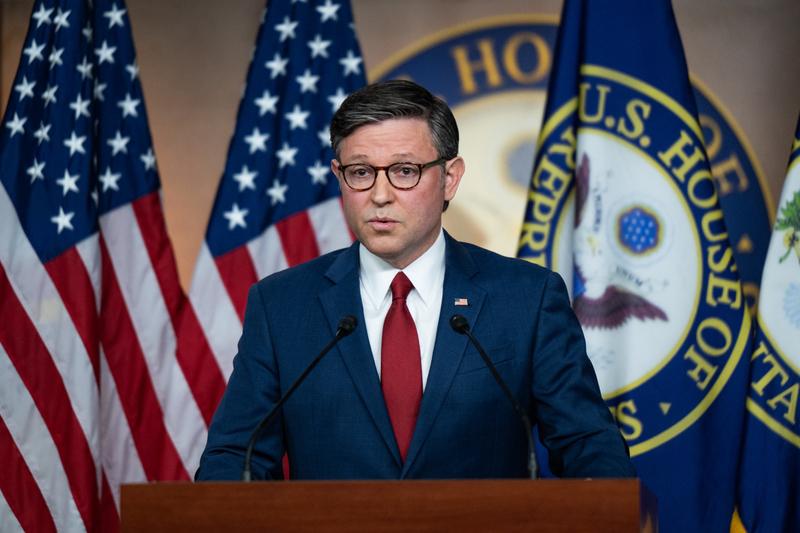 美国政府正式部分停摆
当地时间1月31日凌晨，美国政府正式开启部分停摆。此前，美