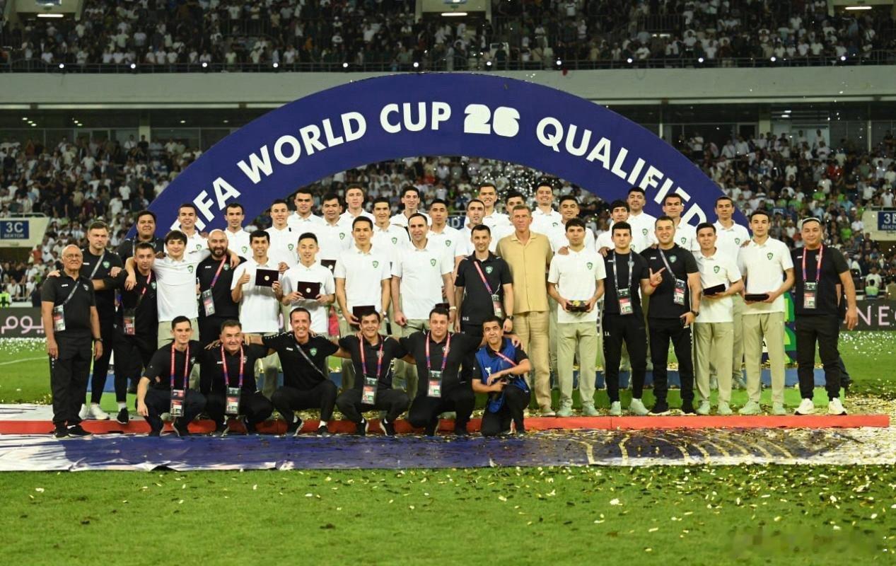 乌兹别克斯坦3比0击败卡塔尔，晋级了 2026 年美加墨世界杯[good][go