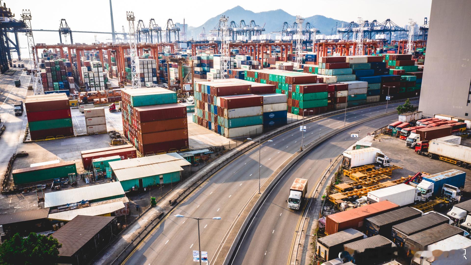 随着供应链的转移，拥有开放经济、具备竞争性劳动力且地缘政治具有一致性的国家将最大