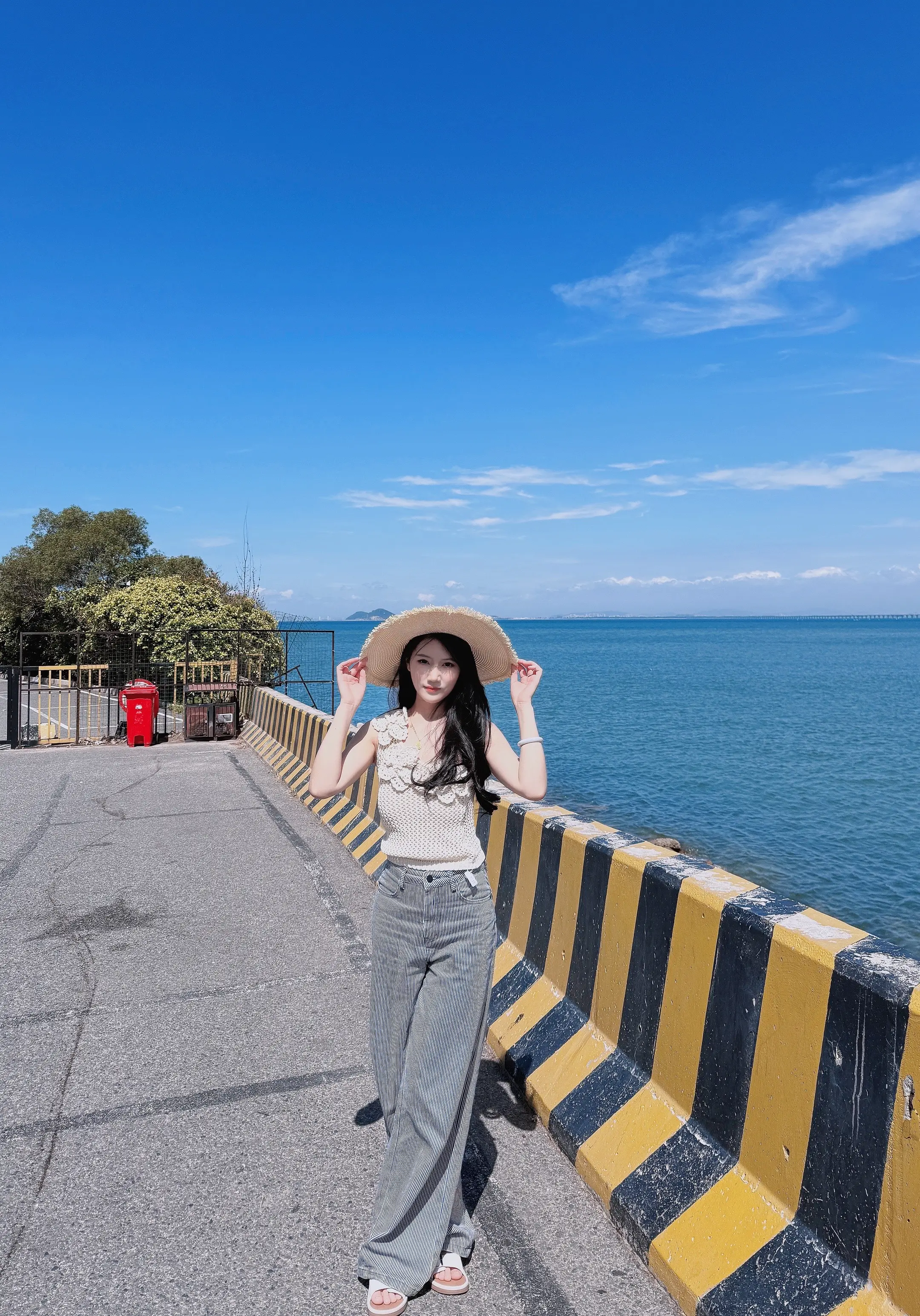 感情有什么好讲的 谁在你需要的时候出现 谁就是对的人